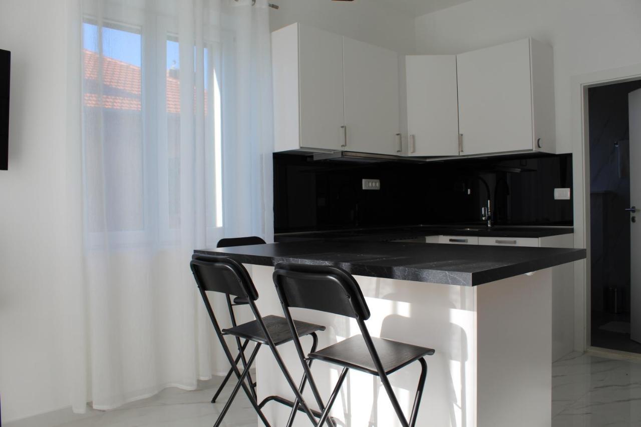 The Site Apartments Split Bagian luar foto